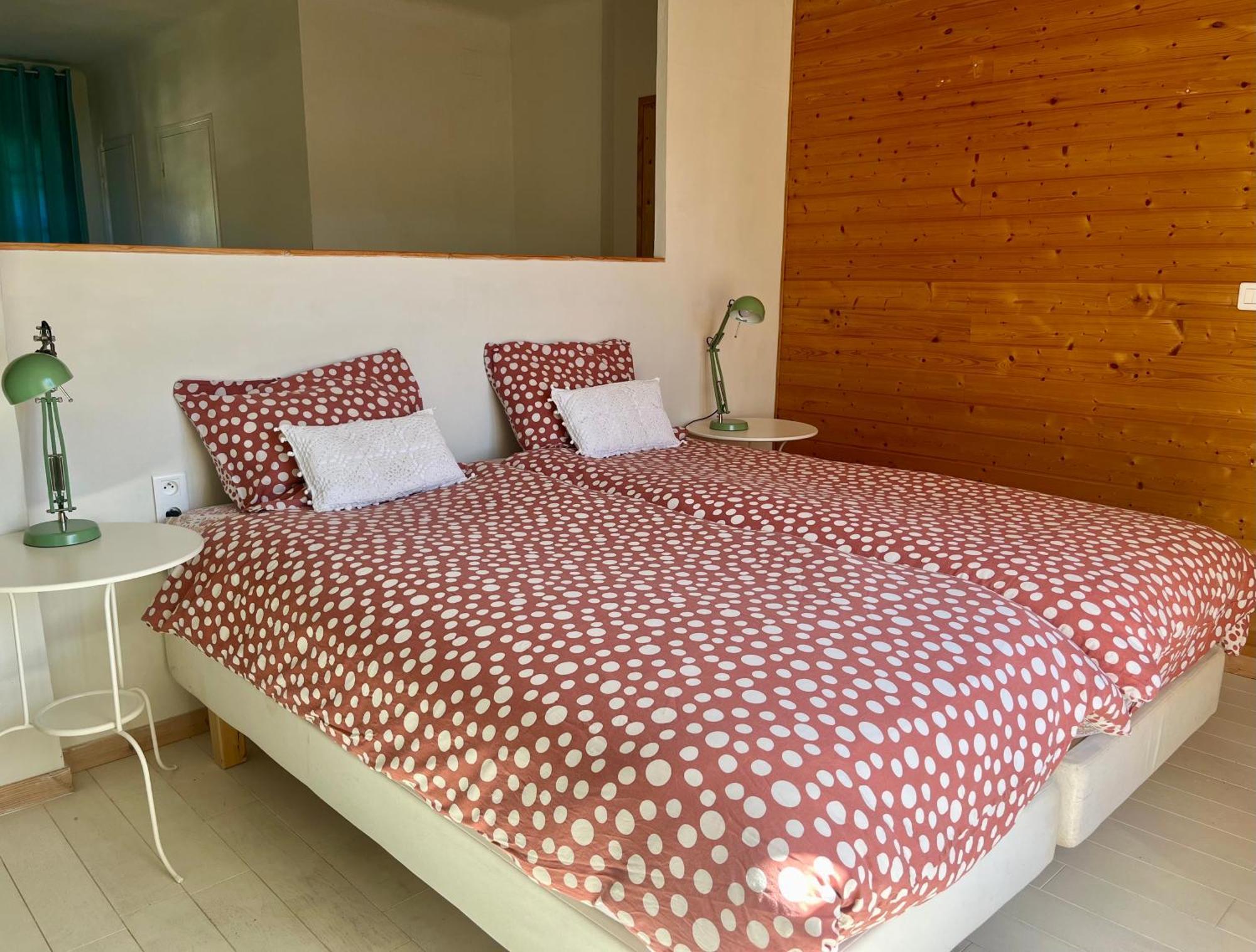 La Perle Des Montagnes - Bed And Breakfast - Chambre D Hote Vernet-les-Bains Luaran gambar