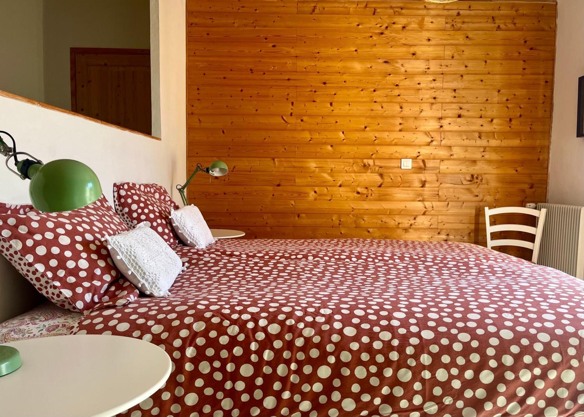La Perle Des Montagnes - Bed And Breakfast - Chambre D Hote Vernet-les-Bains Luaran gambar
